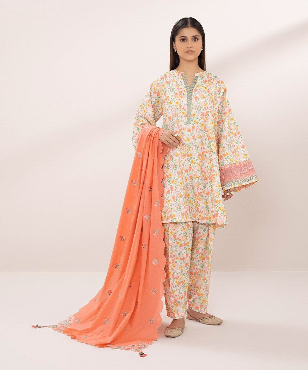 3 Piece Embroidered Lawn Suit for Sale