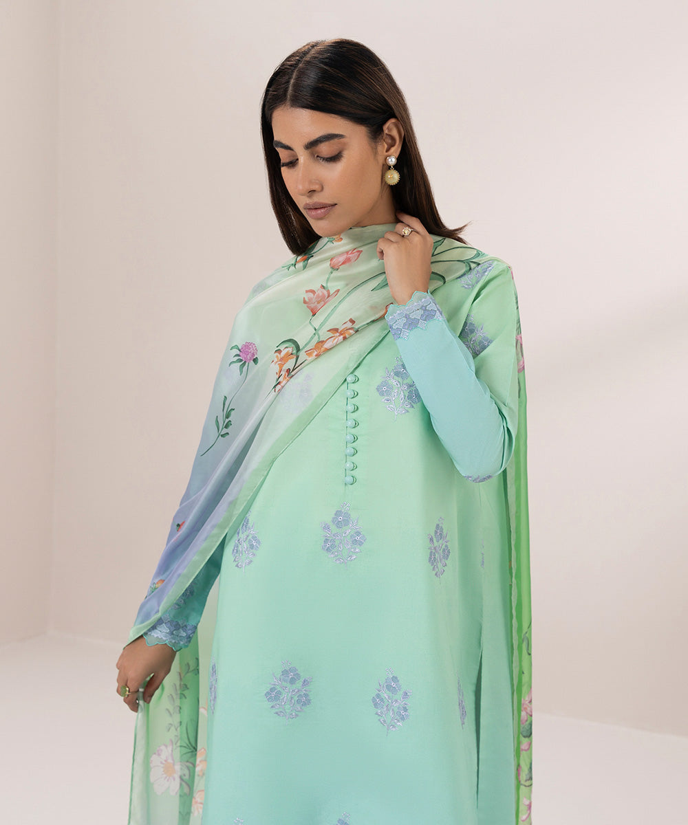 3 Piece Embroidered Lawn Suit - Shop Now!