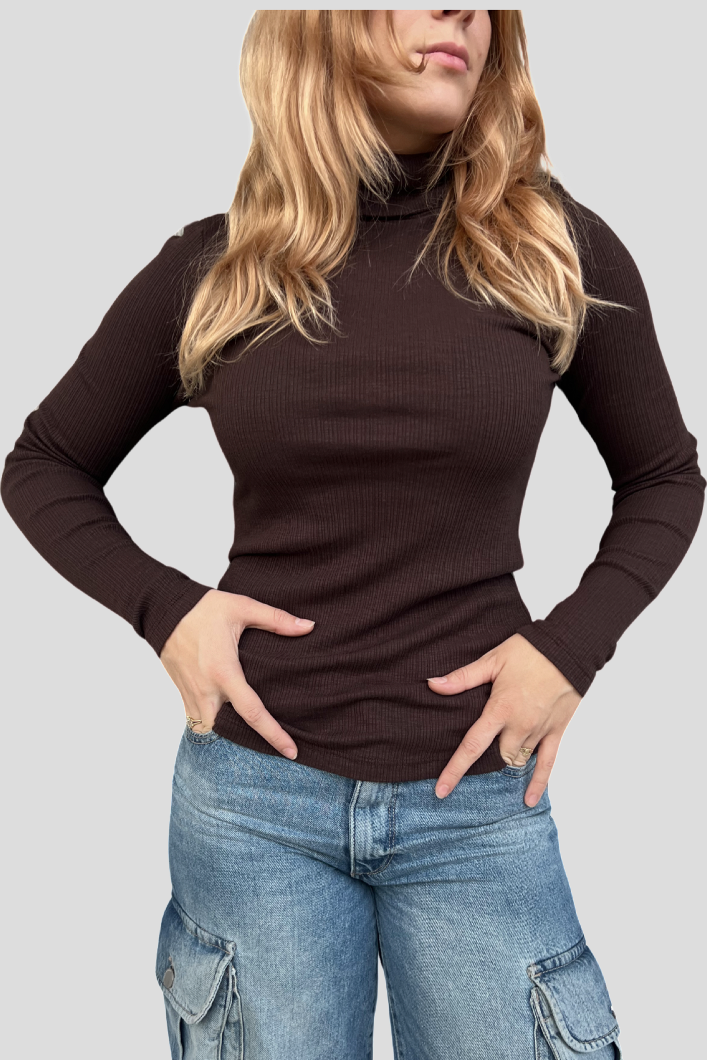 Bell Turtleneck Long Sleeve Shirt