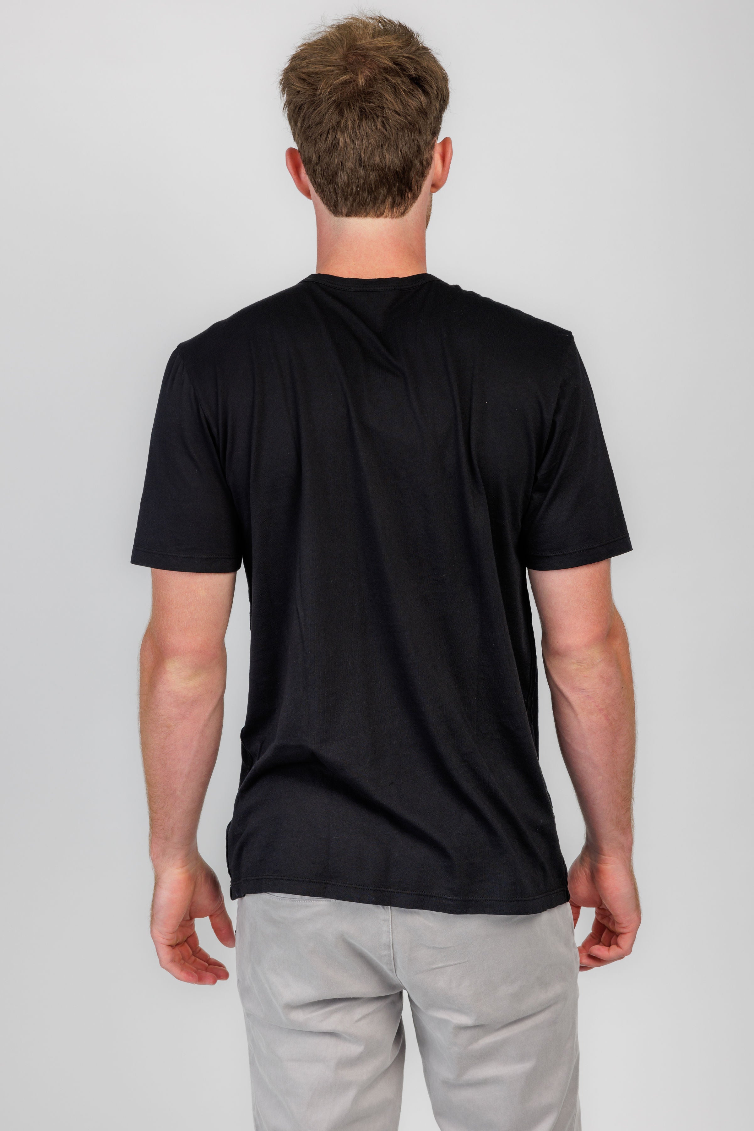 Crewneck T-Shirt in Jet Black