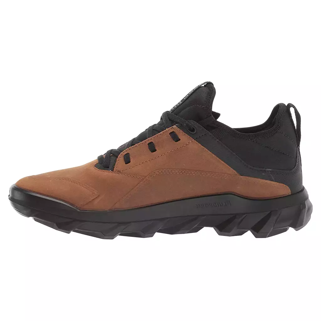 Ecco Men's trainers UK 8-8.5 - Casual lace-up low-top shoes for outdoor activities made from leather and textile materials.