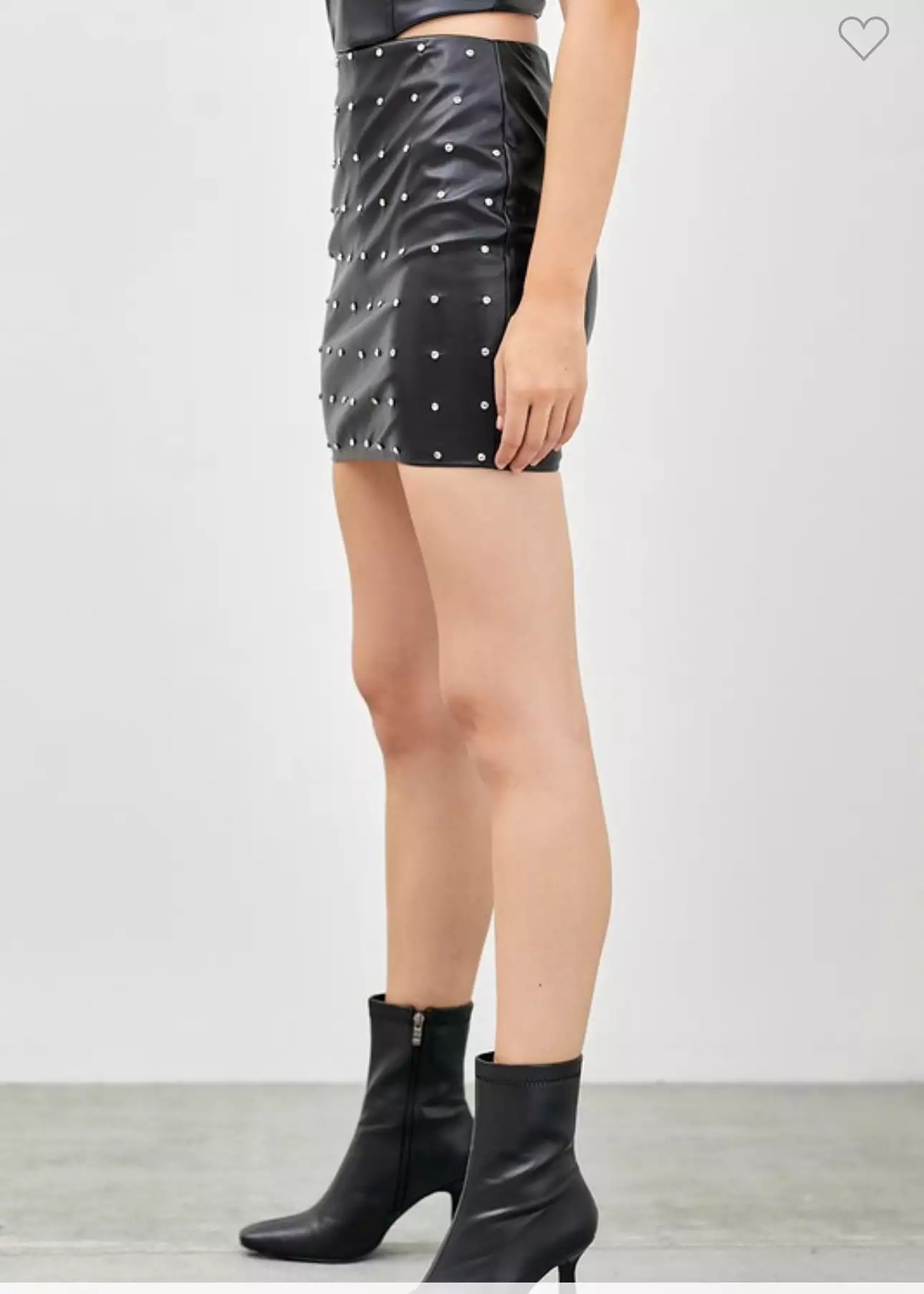 Edgy Skull Print Skirt