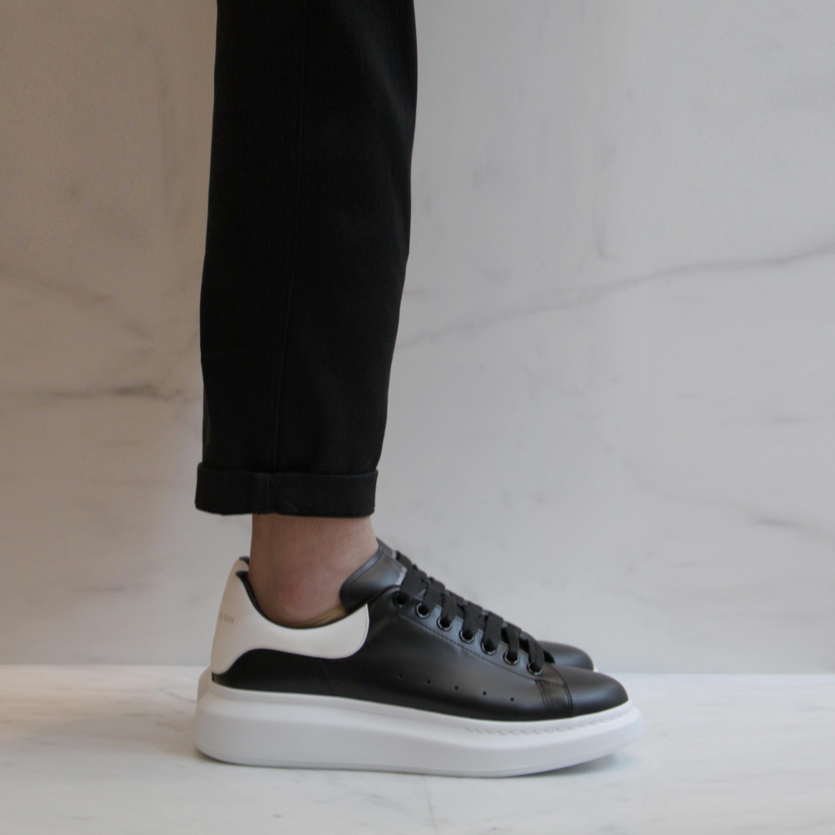 ES Sneakers Leather Tab Black White