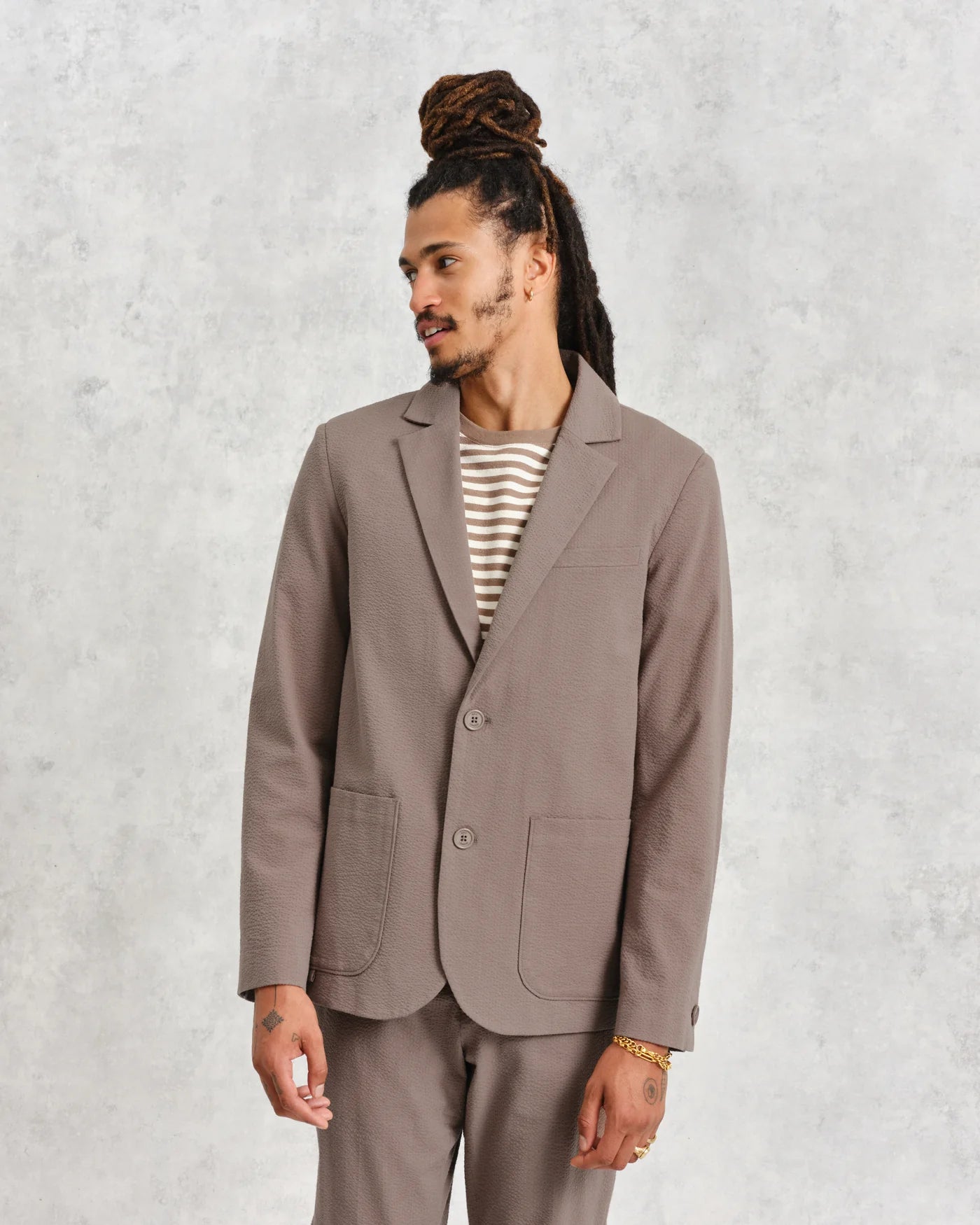 Fintry Seersucker Blazer - Shop now for the best Fintry Seersucker Blazer.