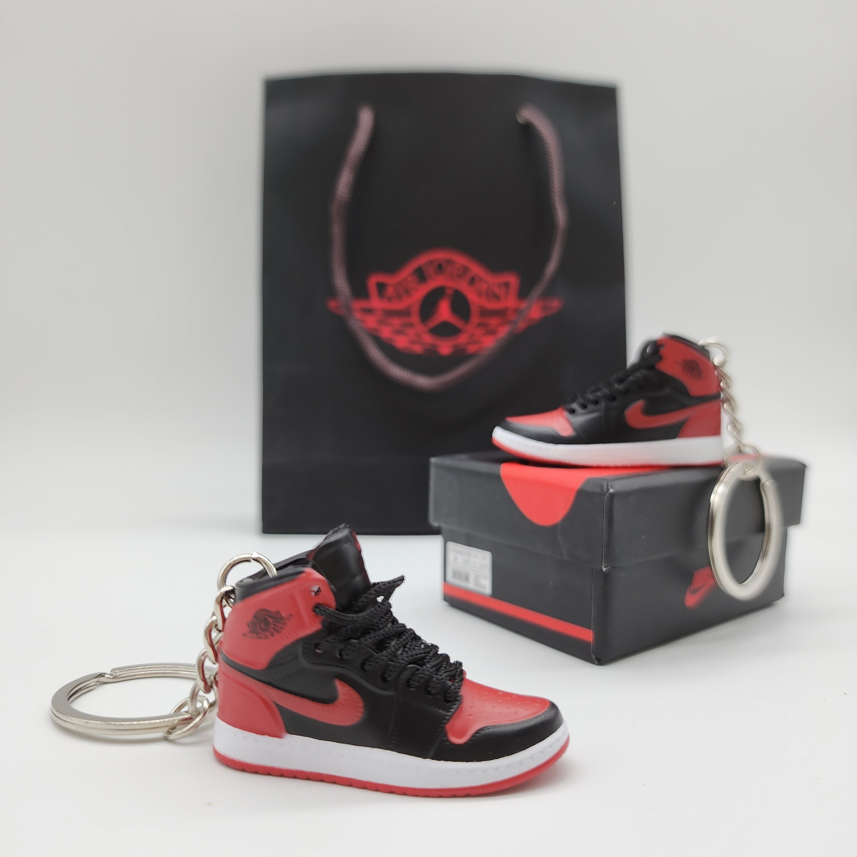 Mini Sneaker Keychain - Air Jordan 1 (Red/Black)