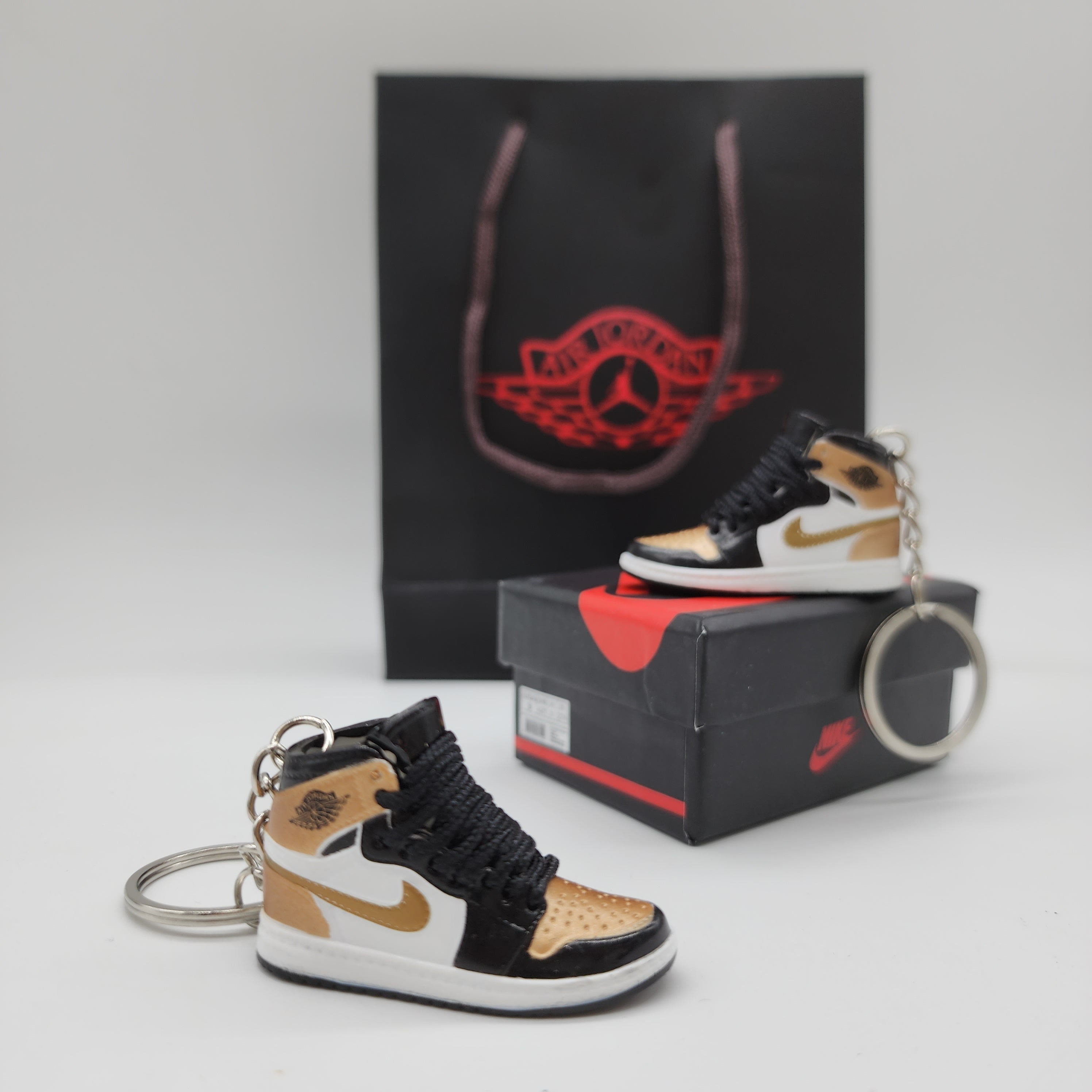 Mini Sneaker Keychain - AJ1 (Black/Gold)