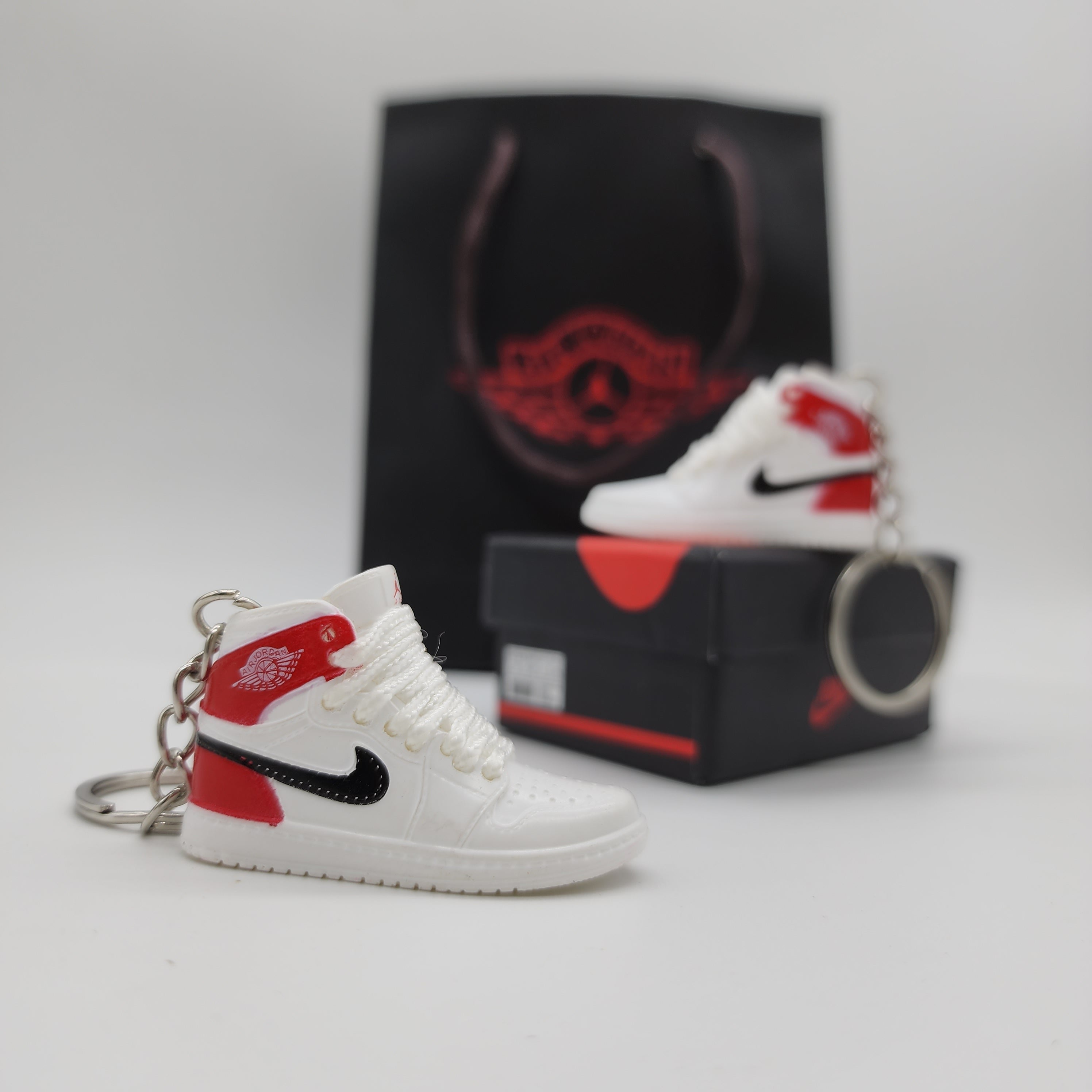 Mini Sneaker Keyring - Air Jordan 1 (White/Red/Black)