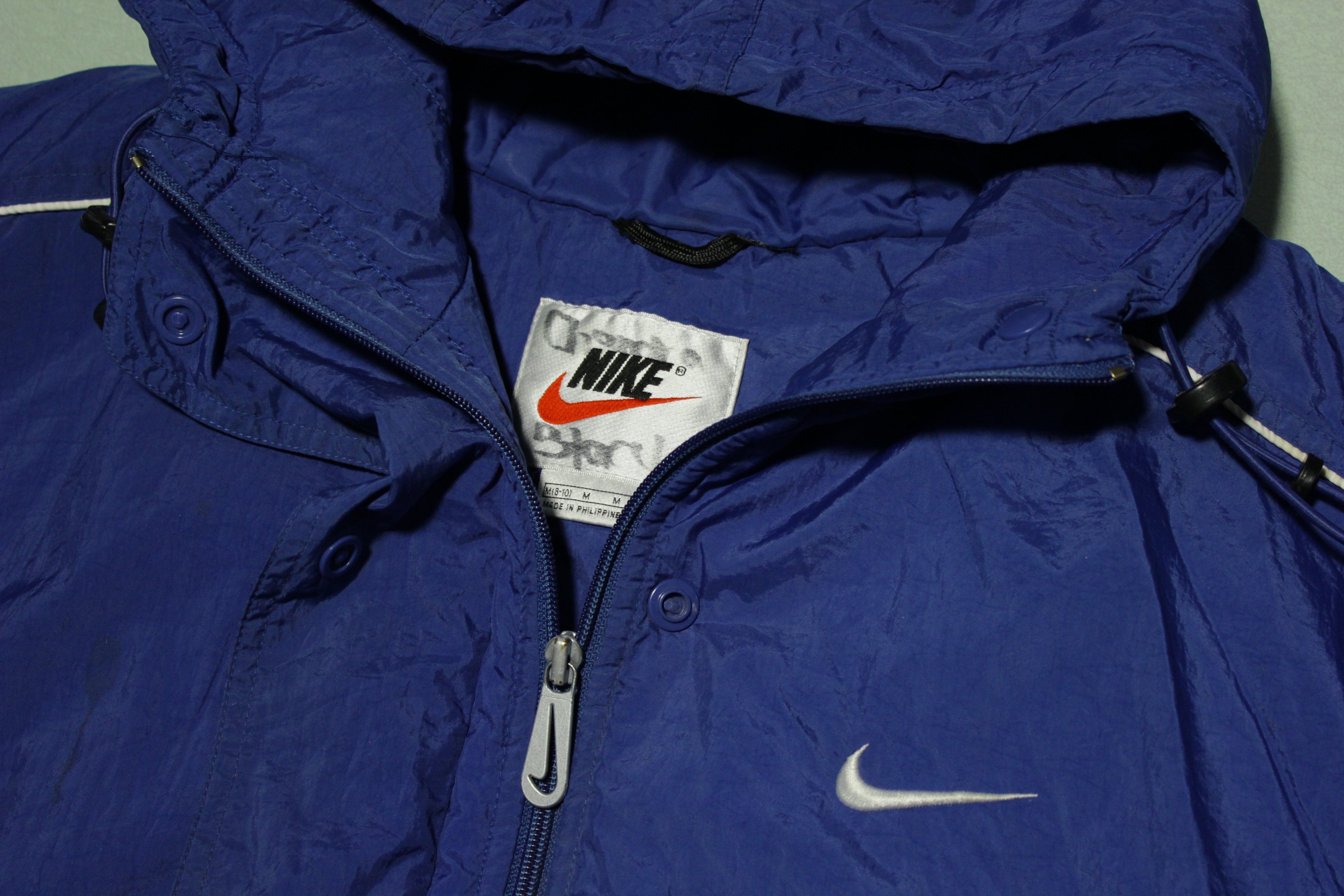 Nike 90s Parka with Off Center Embroidered Swoosh - Hooded Jacket