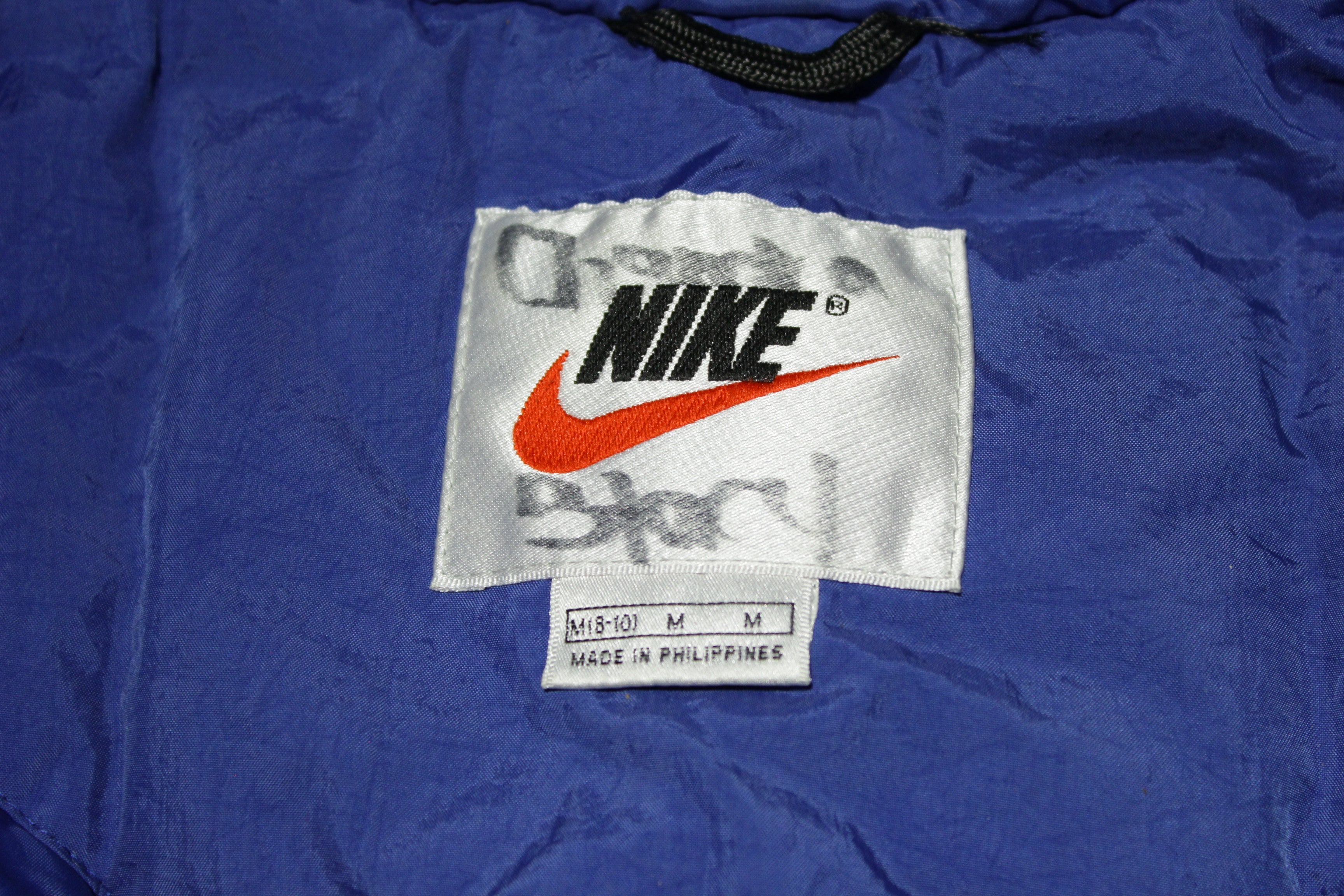 Nike 90s Parka with Off Center Embroidered Swoosh - Hooded Jacket