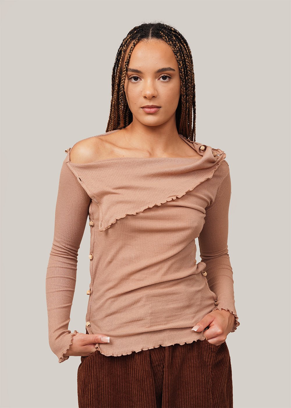 Ribbed turtleneck sweater by Ripa Rose