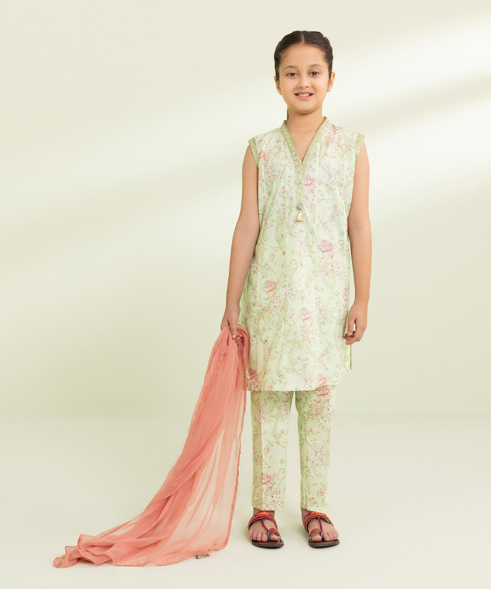 Three-Piece Embroidered Lawn Suit – Buy Now