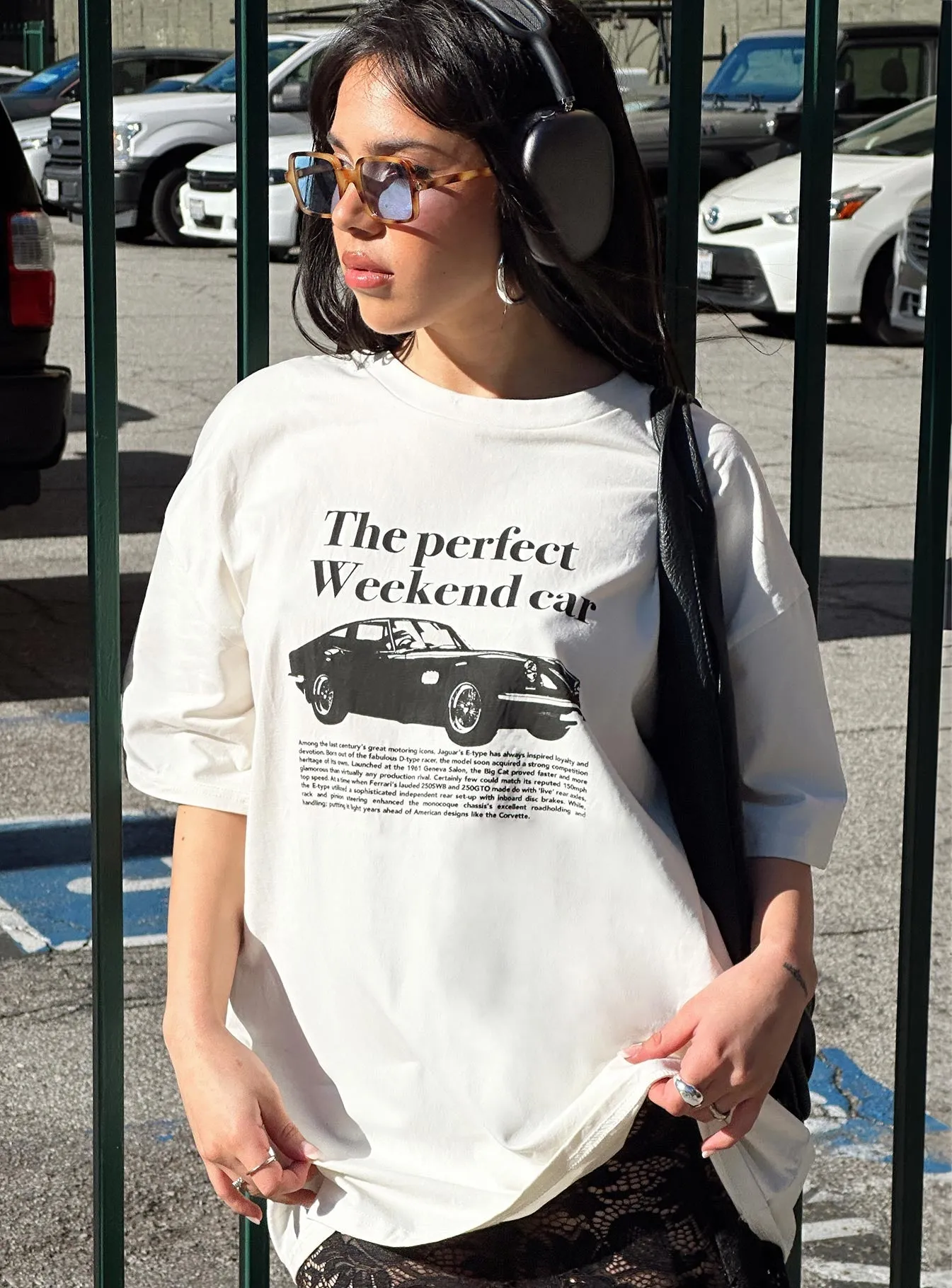 Weekend Graphic T-shirt in White