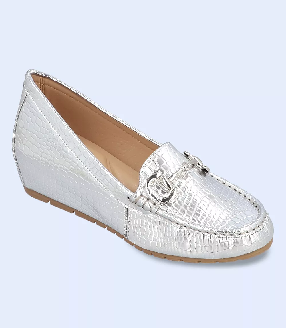 Women's Silver Comfort Moccasins - BW8305